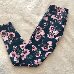 NWOT Fabletics Salar Powerhold  Leggings Size XS